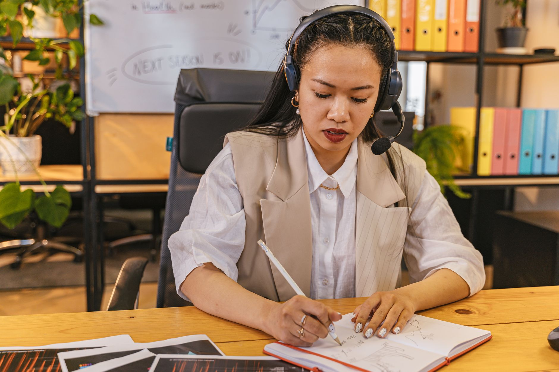 The Brutal Truth About Sales Scripts and Why Going Rogue is Costing You Millions